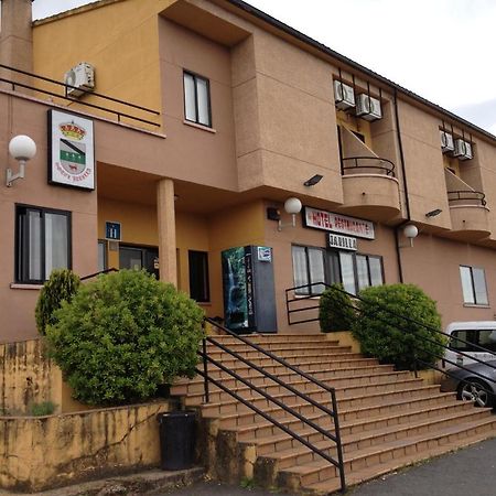 Hotel Restaurante Jarilla Екстер'єр фото