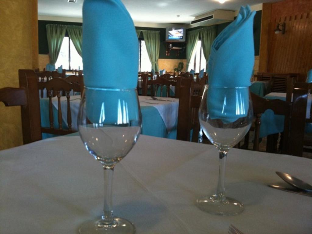 Hotel Restaurante Jarilla Екстер'єр фото