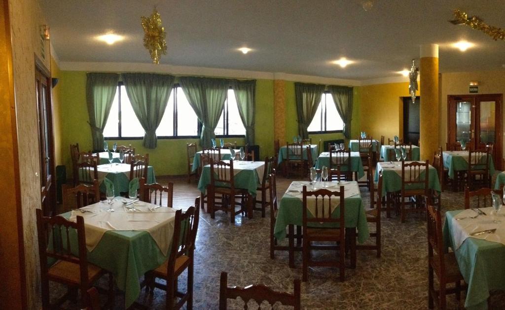 Hotel Restaurante Jarilla Екстер'єр фото
